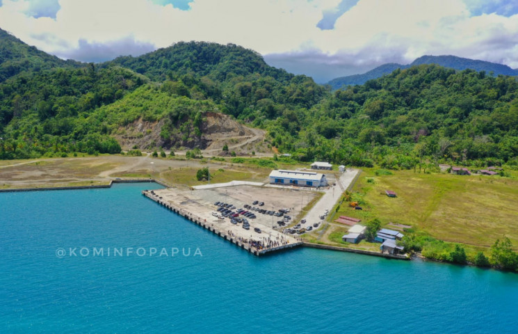 Sekda Apresiasi Percepatan Pemanfaatan Tol Laut di Pelabuhan Depapre